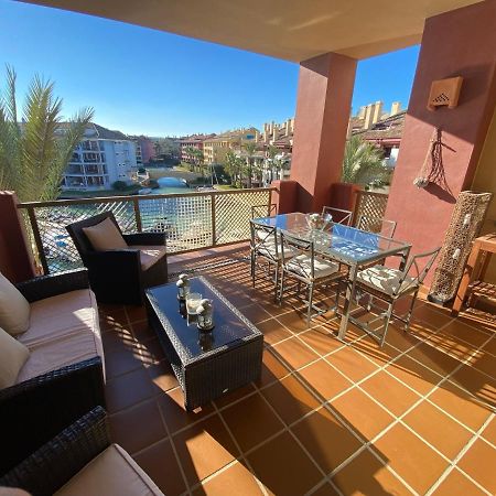 Apartamento Con Terraza Sobre La Marina De Sotogrande San Roque  Dış mekan fotoğraf
