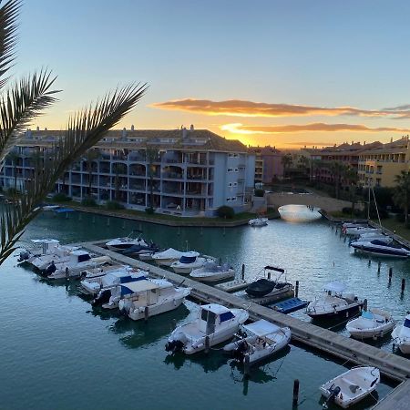 Apartamento Con Terraza Sobre La Marina De Sotogrande San Roque  Dış mekan fotoğraf