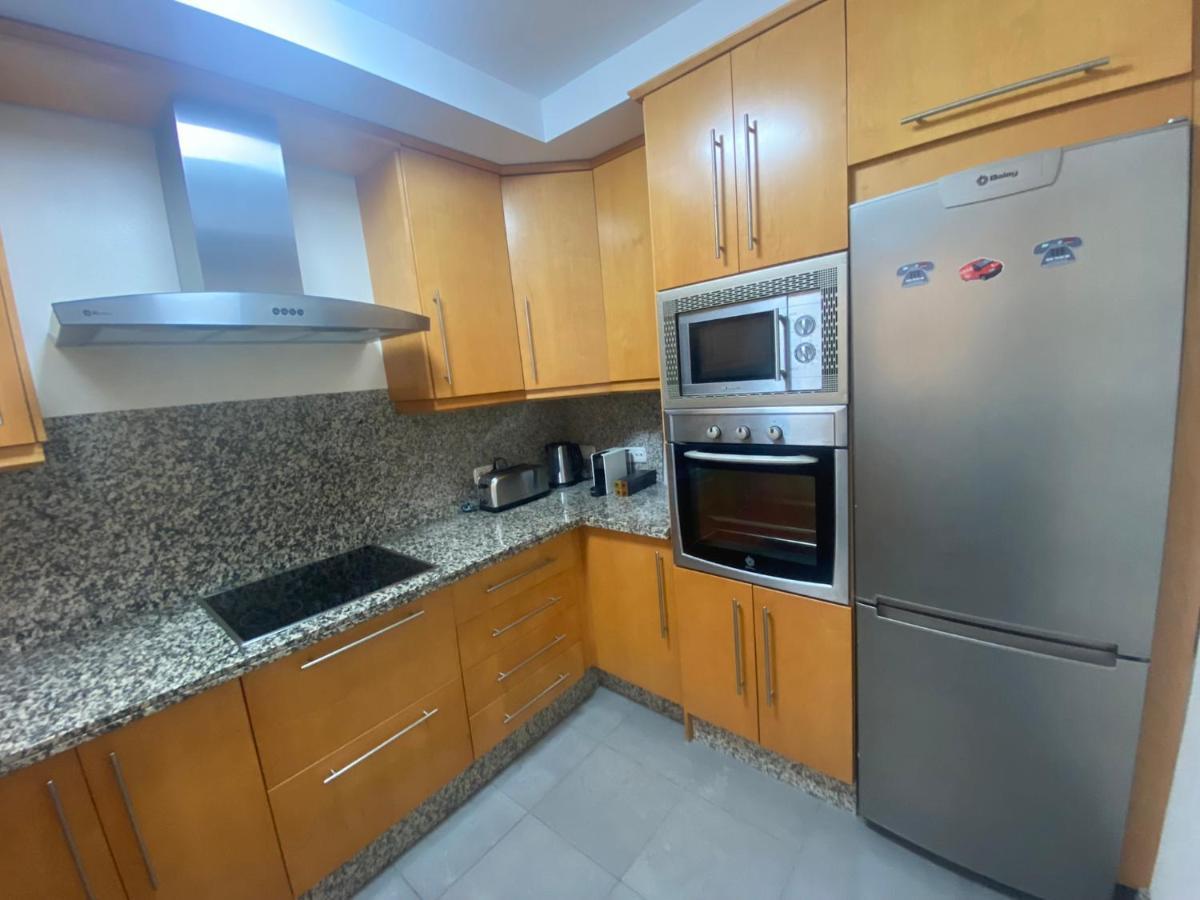 Apartamento Con Terraza Sobre La Marina De Sotogrande San Roque  Dış mekan fotoğraf
