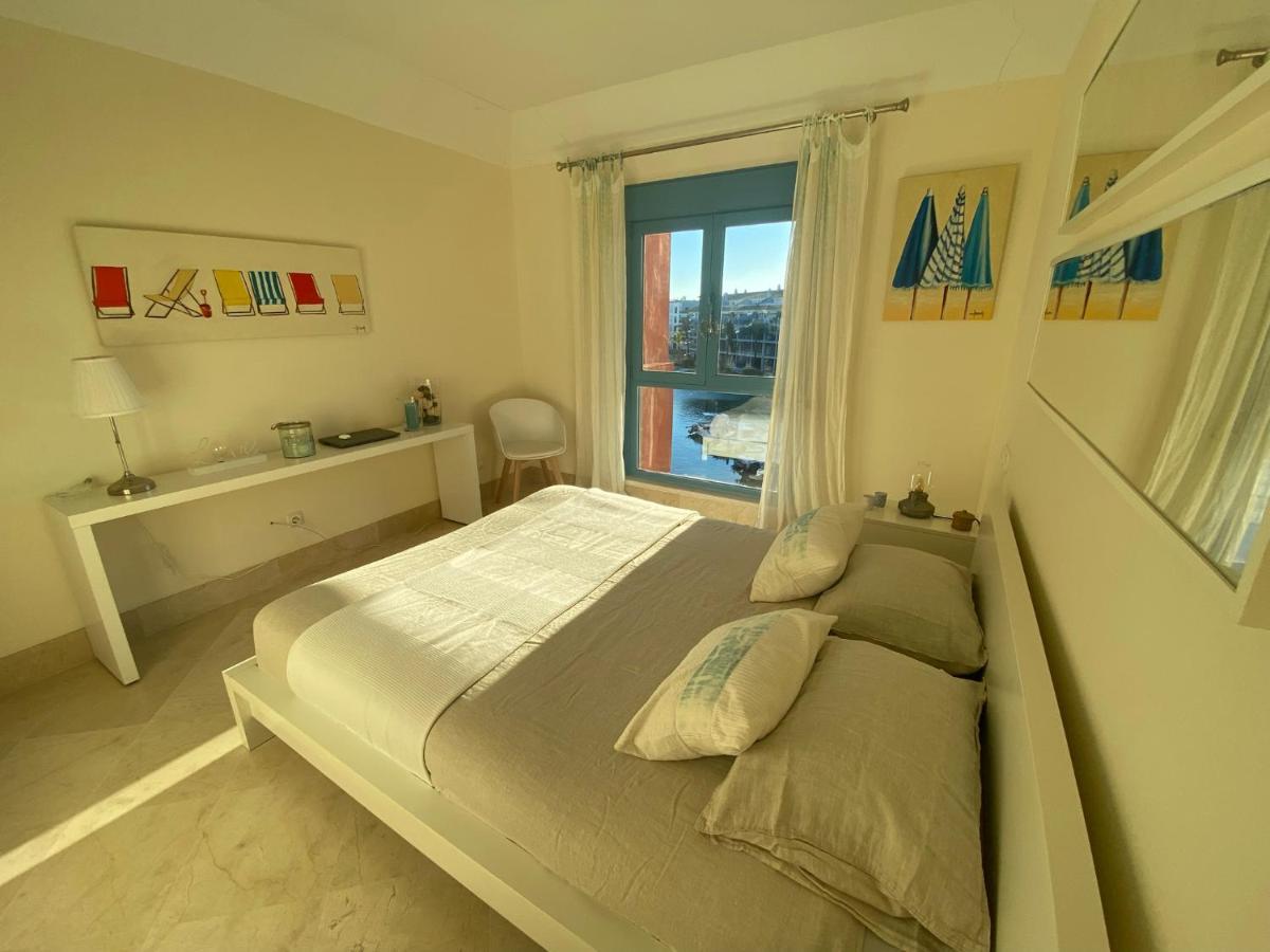 Apartamento Con Terraza Sobre La Marina De Sotogrande San Roque  Dış mekan fotoğraf