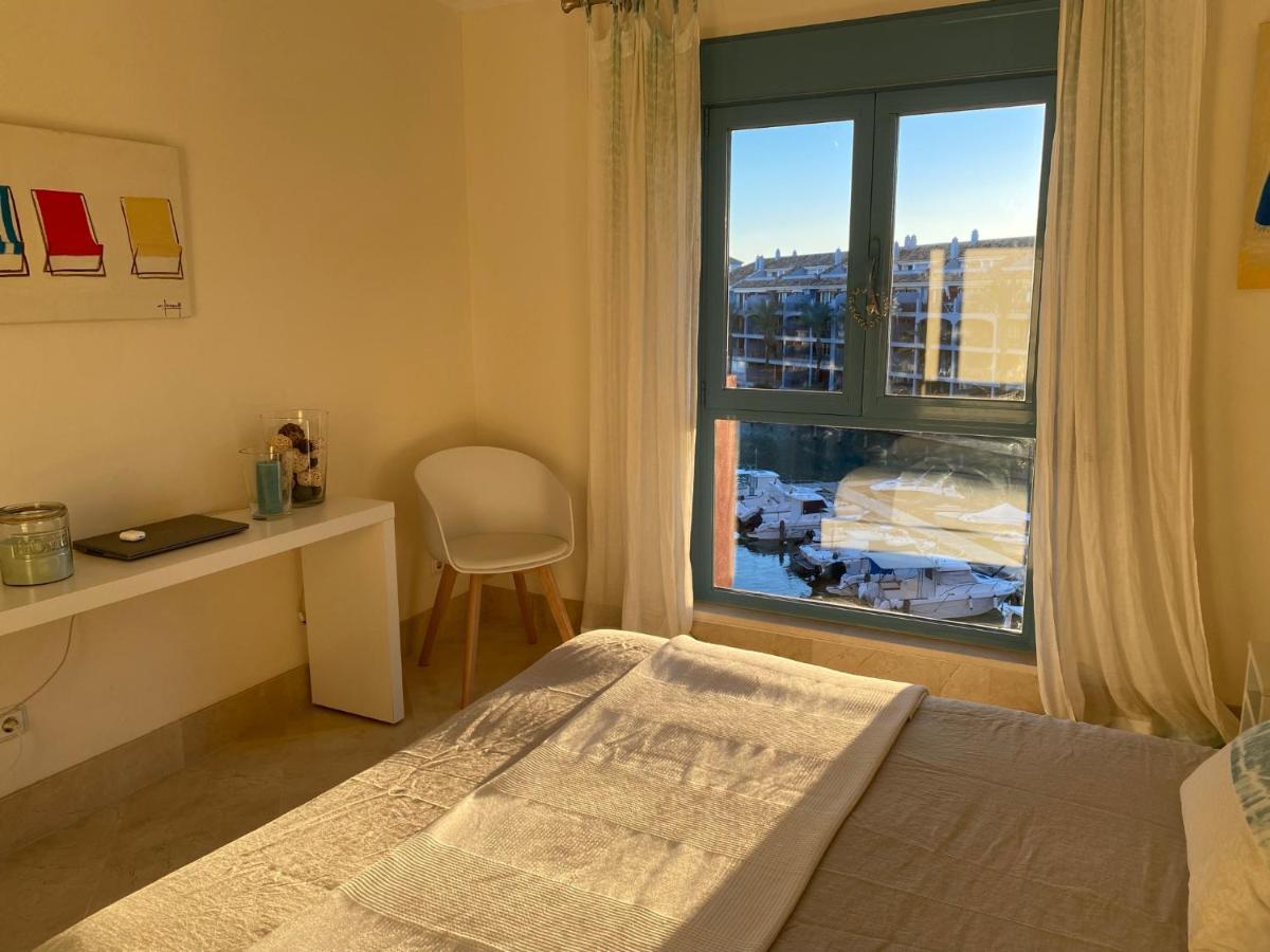 Apartamento Con Terraza Sobre La Marina De Sotogrande San Roque  Dış mekan fotoğraf