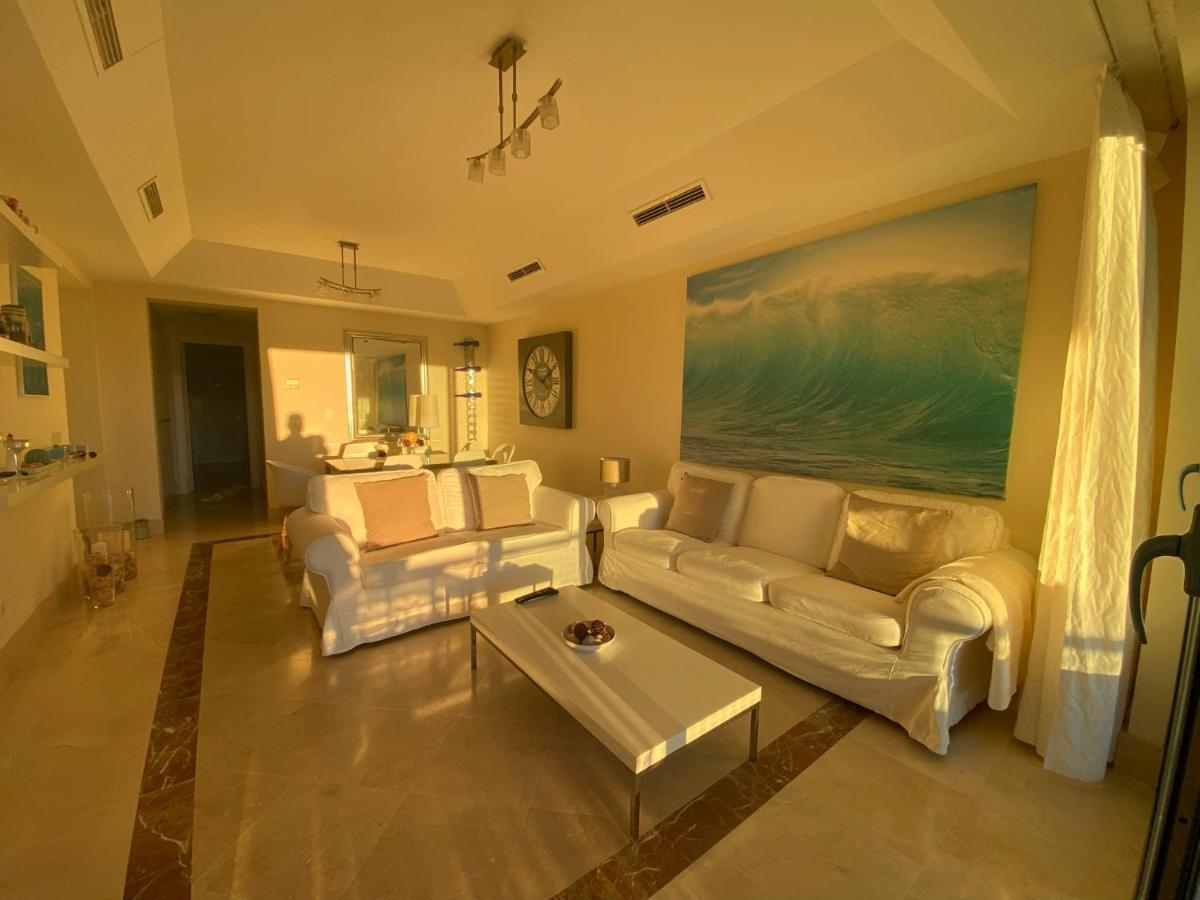 Apartamento Con Terraza Sobre La Marina De Sotogrande San Roque  Dış mekan fotoğraf