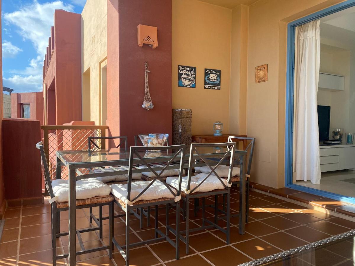 Apartamento Con Terraza Sobre La Marina De Sotogrande San Roque  Dış mekan fotoğraf